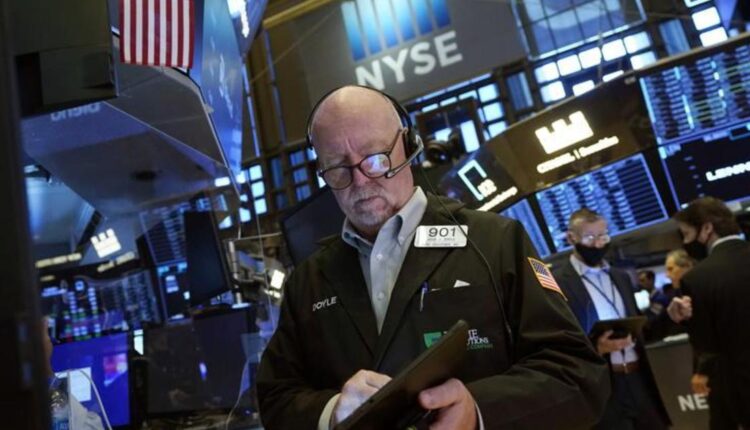 Stocks are falling on fears the COVID variant threatens economic recovery


