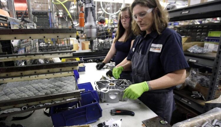   Jeffrey Leverich: Rebuilding the Middle Class Will Strengthen the Economy |  split

