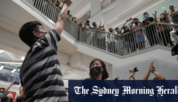 Investors ignore dangerous crackdown on press freedom


