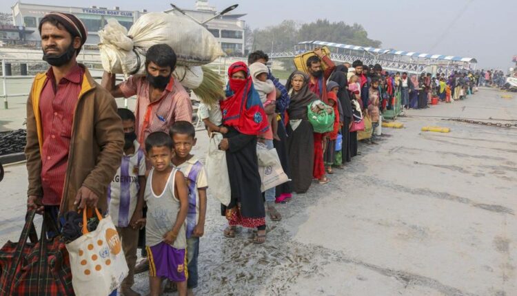   Bangladesh vaccinates Rohingya refugees amid virus surge |  App top news

