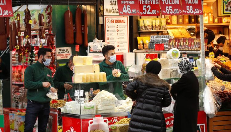After the slump last year, the Turkish economy experienced a strong recovery in the second quarter

