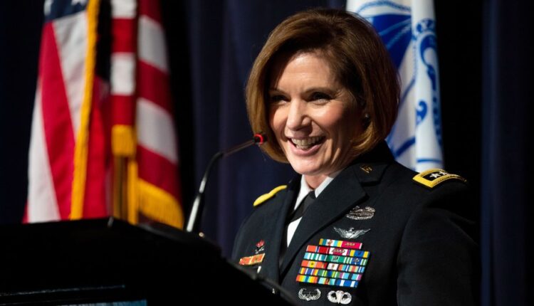 RichardsonLaura_0001AM_190304_cc-HERO.jpg