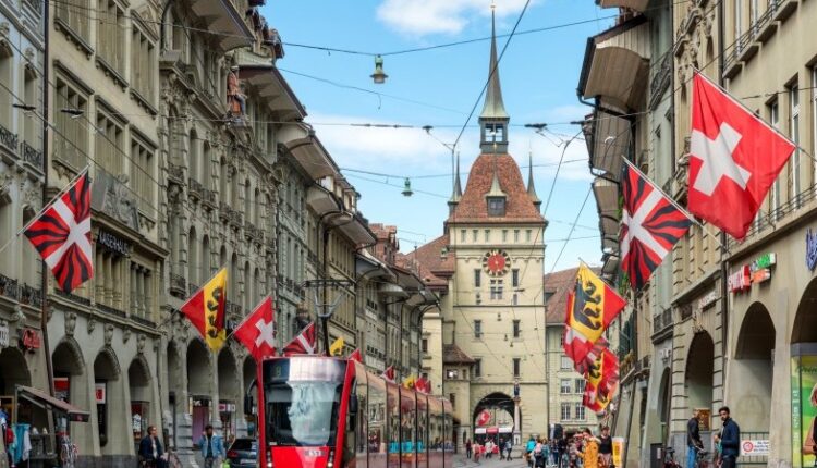   Swiss economy close to pre-crisis levels |  items

