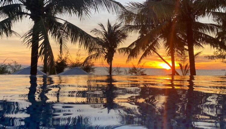 Vietnam wants to reopen the holiday island to foreign tourists in order to stimulate the economy

