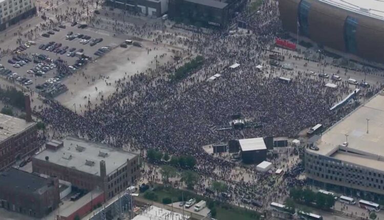 Milwaukee Bucks championship run raises $ 57.6 million in the economy

