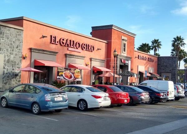   61% of Latino employers cut their salaries to pay their workforce |  business

