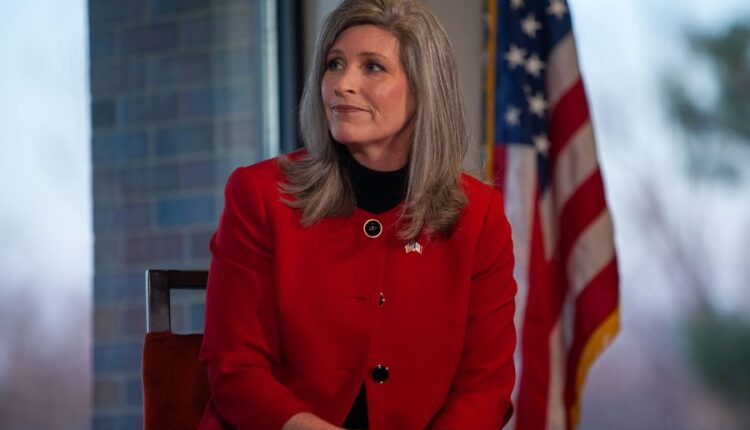 U.S.+Sen.+Joni+Ernst+%28R-Iowa%29+speaks+to+a+crowd+on+Thursday%2C+April+1+at+an+Iowa+GOP+regional+reception+in+Cedar+Rapids+at+the+Elmcrest+Country+Club.