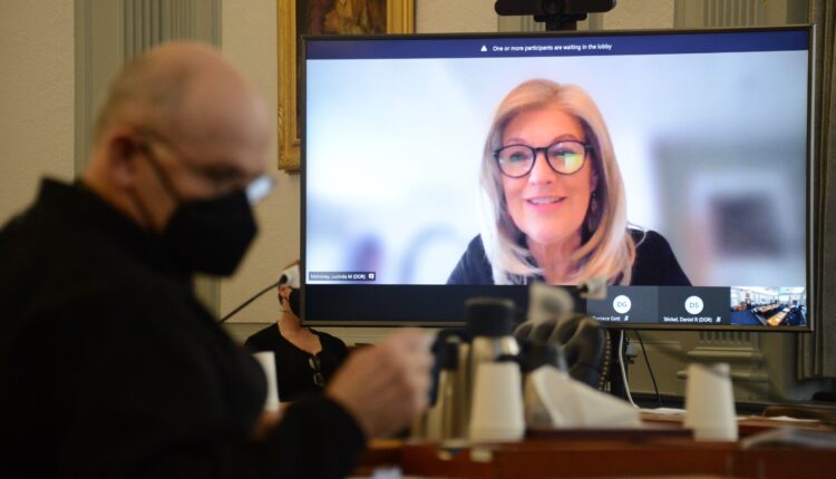   Alaska Diary |  Forecast: Oil will raise $ 1.2 billion into the Alaskan treasury this year

