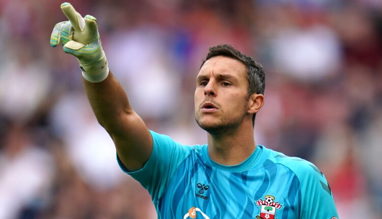 Southampton have a "problem" with the goalkeeper following the injury of Alex McCarthy

