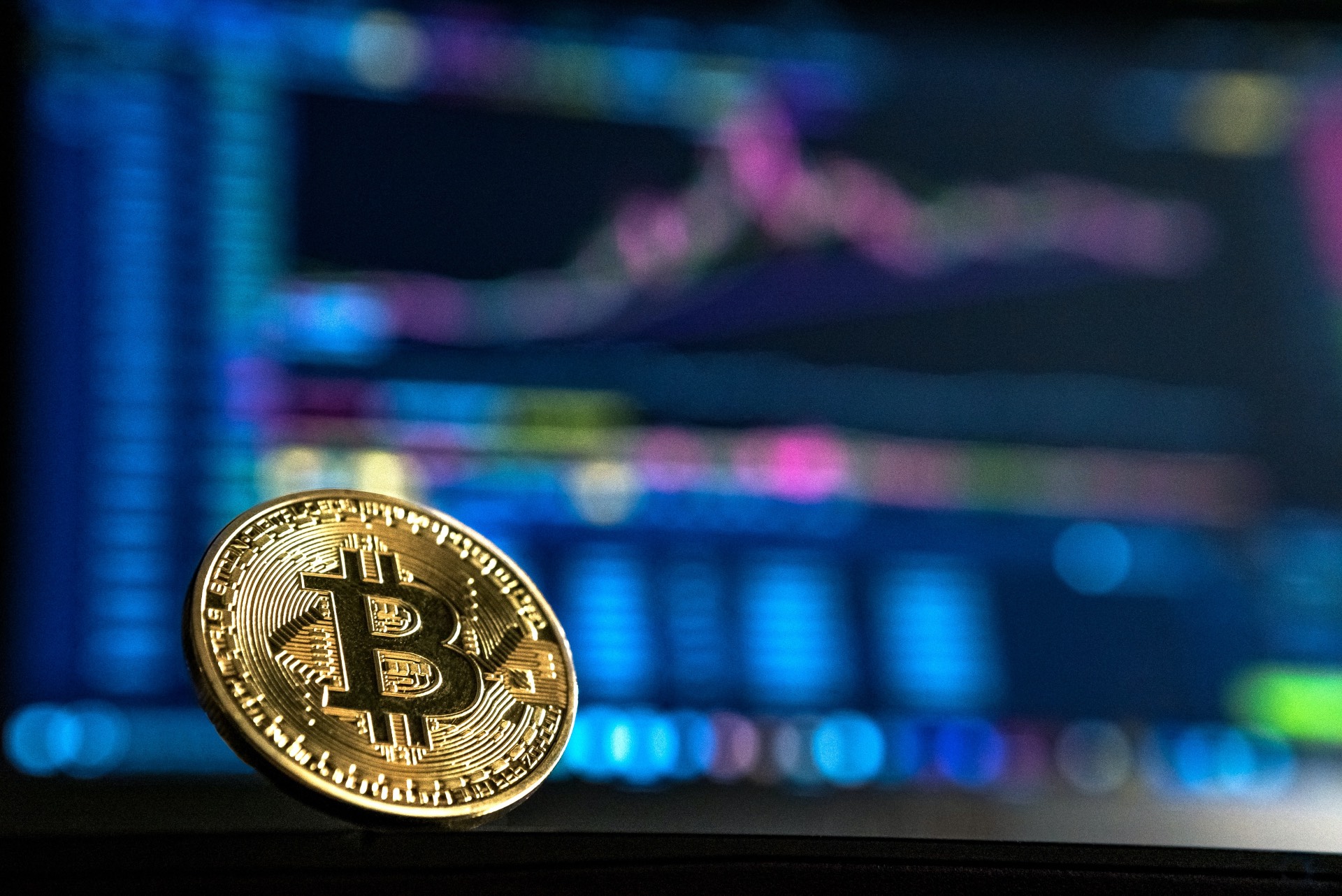Bernstein predicts that spot ETFs could capture 10% of the Bitcoin market if given the green light
