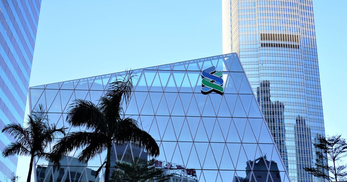 Standard Chartered is setting up a spot trading desk for Bitcoin (BTC) and Ether (ETH): Bloomberg